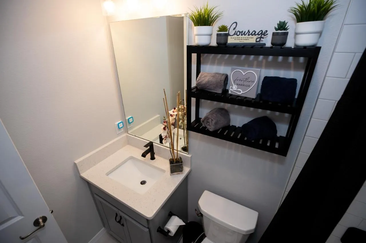 Brand New Modern Pet Friendly Zen Home With Private Home Theater & Hot Tub! Home Orlando United States